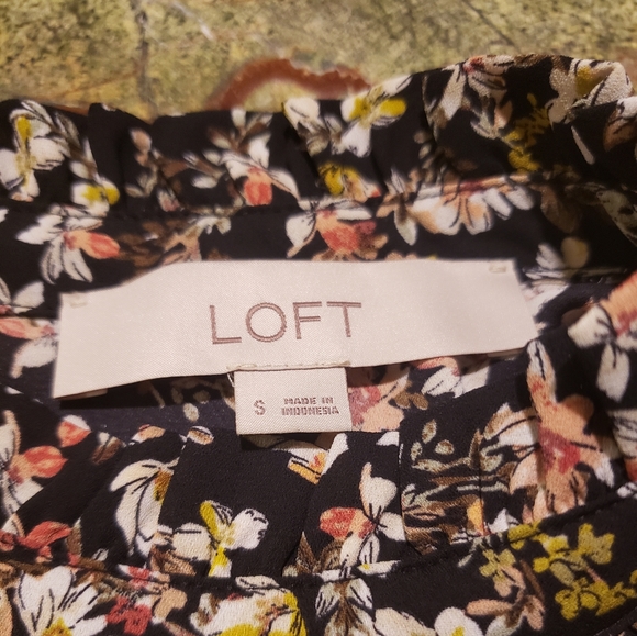 Flower blouse - Picture 4 of 4